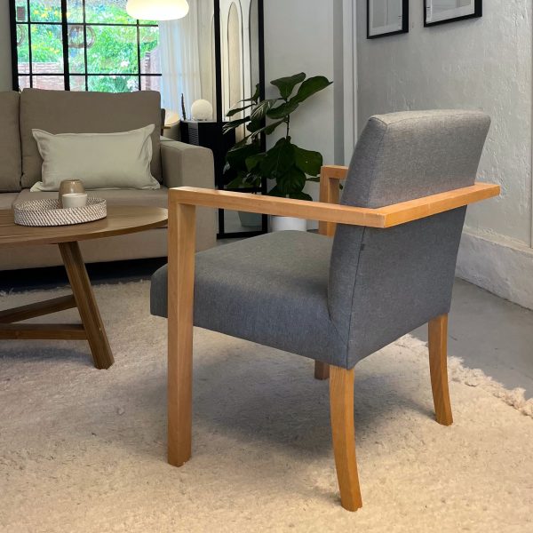 Sillón Lyon con Brazos Lustrados - Imagen 3